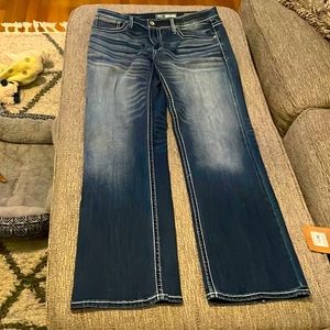 Like new men’s BKE “Jake” Bootleg blue jeans size 34R